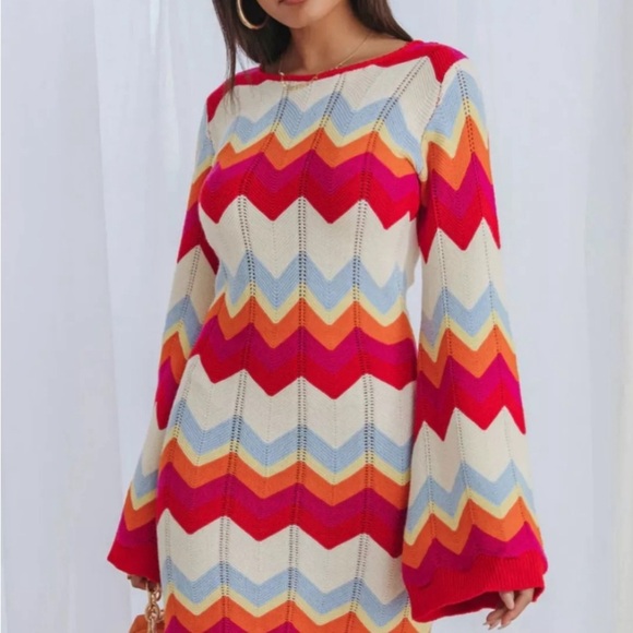 Vici Dresses & Skirts - VICI Knit Wide‎ Sleeve Dress